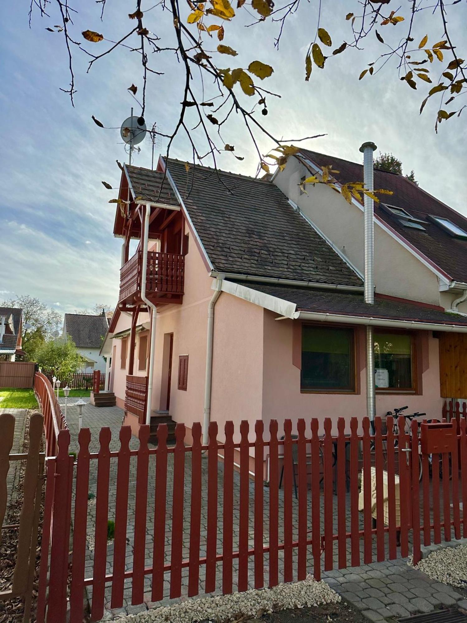Andrea Apartman Bük Esterno foto