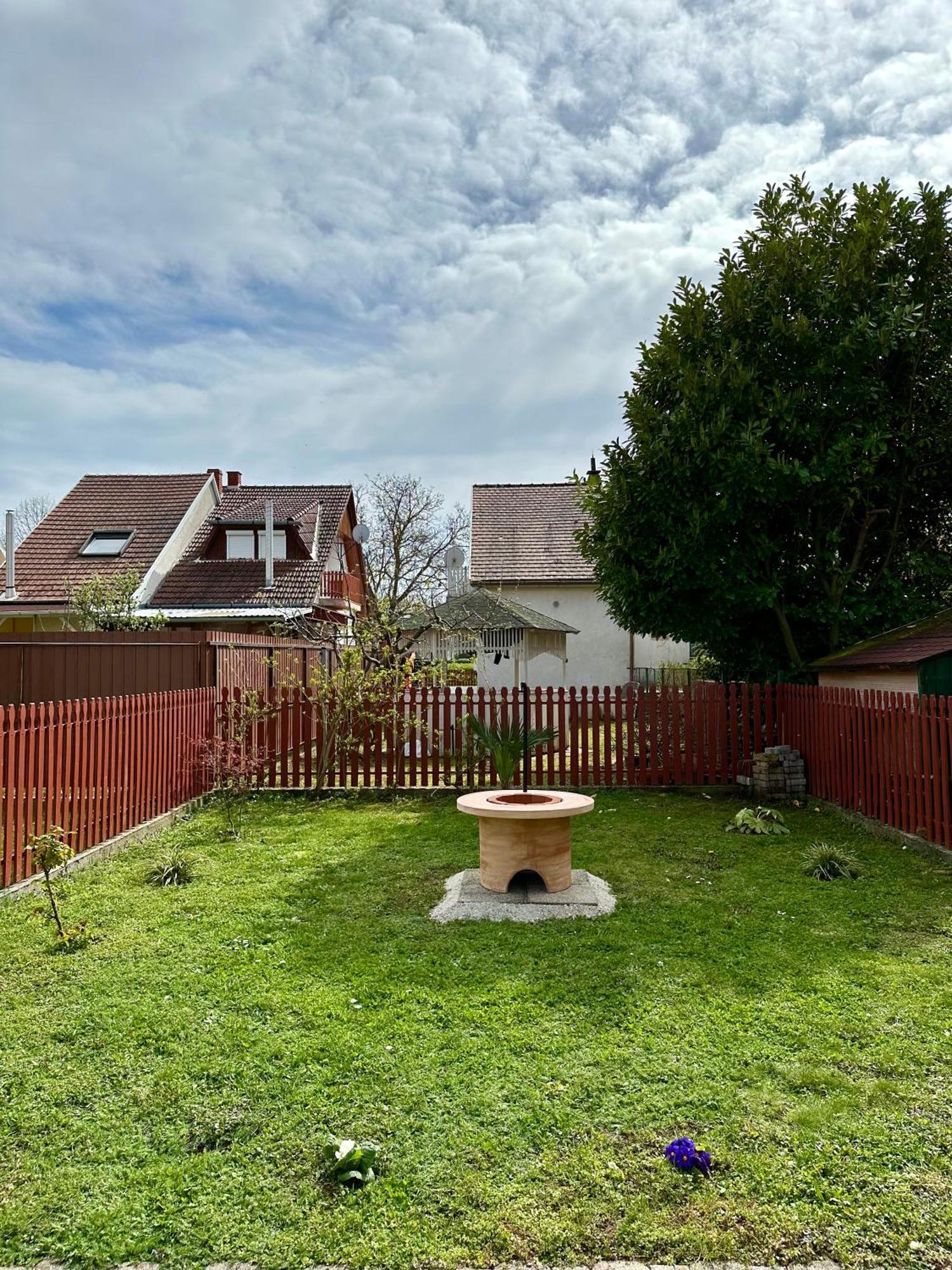 Andrea Apartman Bük Esterno foto